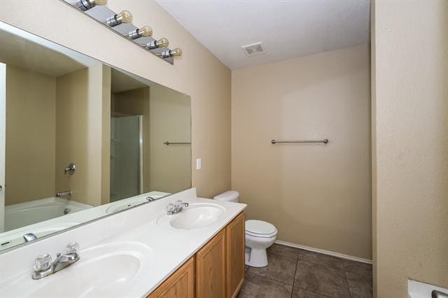 Building Photo - 1100 W Cottonwood Dr