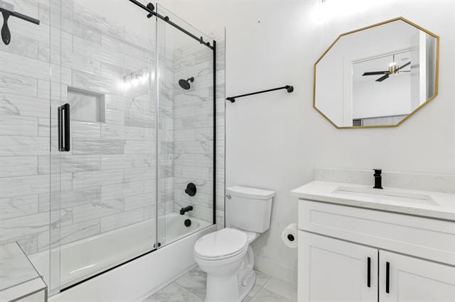Building Photo - 4948 Blaynes View Dr