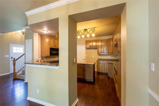 Building Photo - 609 Regency Dr