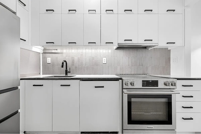 Building Photo - 63 3rd Pl