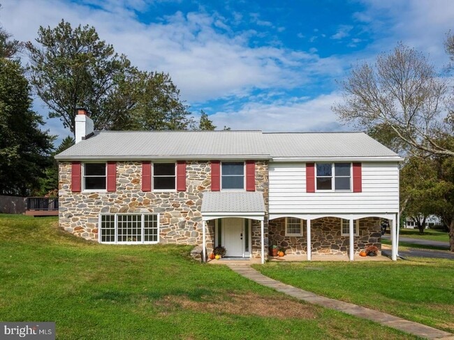 Building Photo - 1105 Waterloo Rd