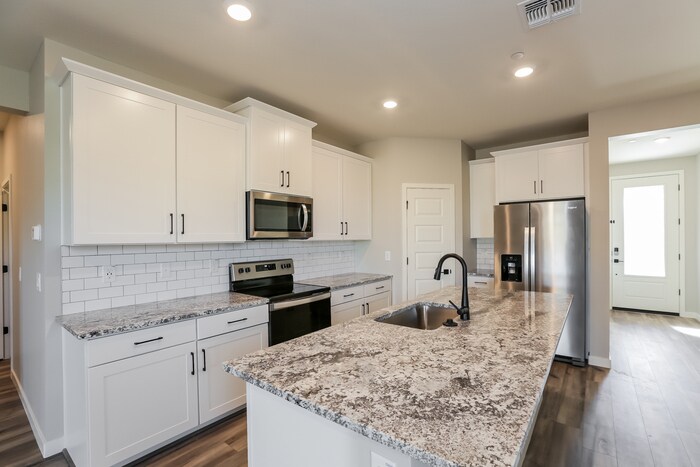 Building Photo - 11492 W Camden Dr