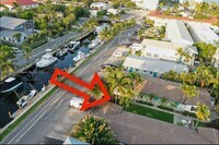 Building Photo - 3208 Canal Dr