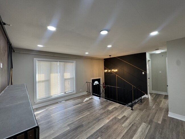 Building Photo - 22220 Brookwood Dr