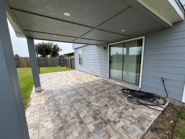 Building Photo - 21335 Finbury Oaks Ln
