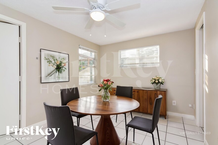 Building Photo - 6708 Timberlane W Dr