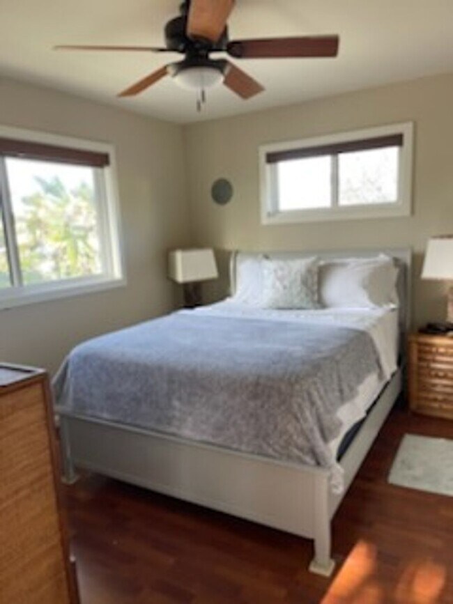 Building Photo - Private Lane - Kailua Beach! Fully Furnished ALL utilities included.