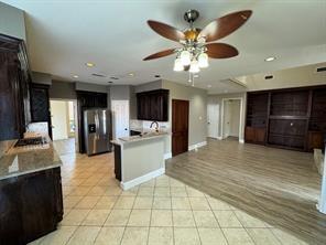 Building Photo - 1100 Hunters Creek Dr