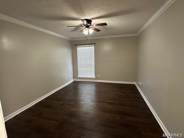 Building Photo - 1604 Queen Elizabeth Ct