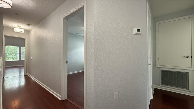 Building Photo - 6852 Hochad Dr