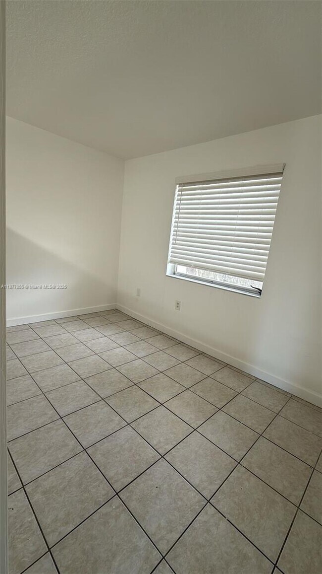 Building Photo - 8075 SW 73rd Ave