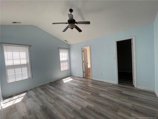 Building Photo - 1413 Avoncroft Dr