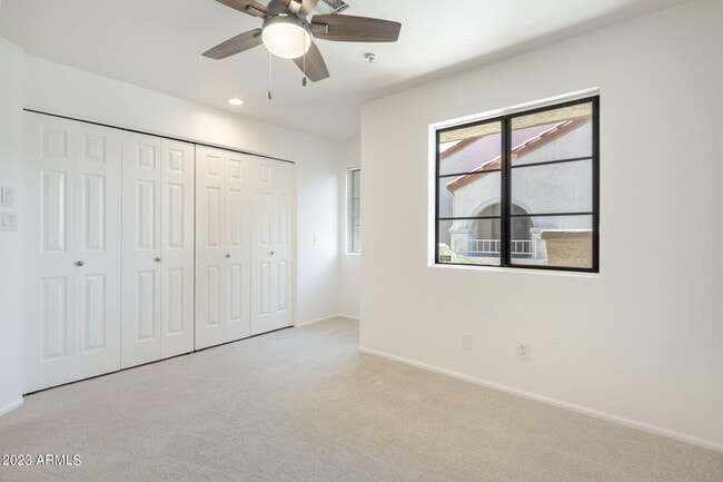 Building Photo - 10080 E Mountainview Lake Dr