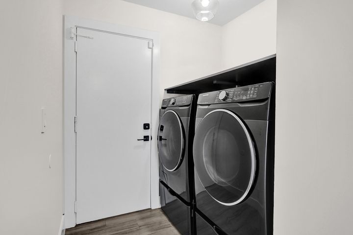 Building Photo - 11175 Jasmine Hill Cir