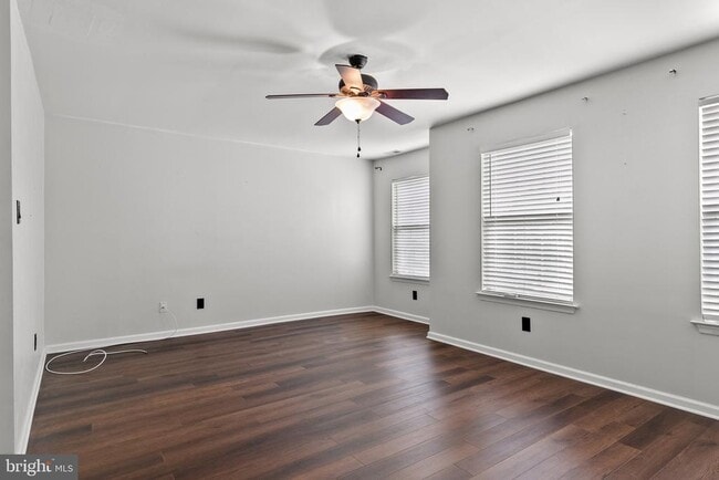 Building Photo - 43 Gristmill Ln