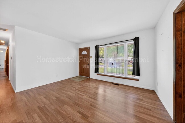 Building Photo - 1459 Redman Blvd