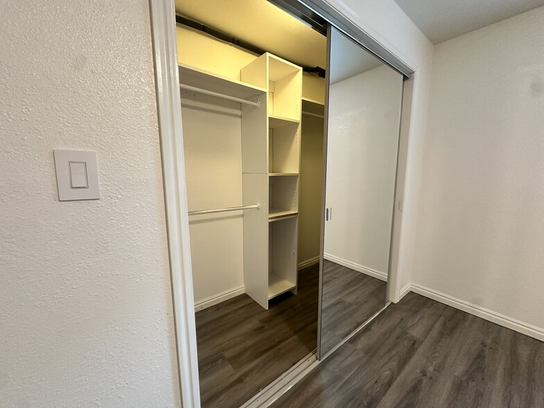 Building Photo - 4919 W 8620 S