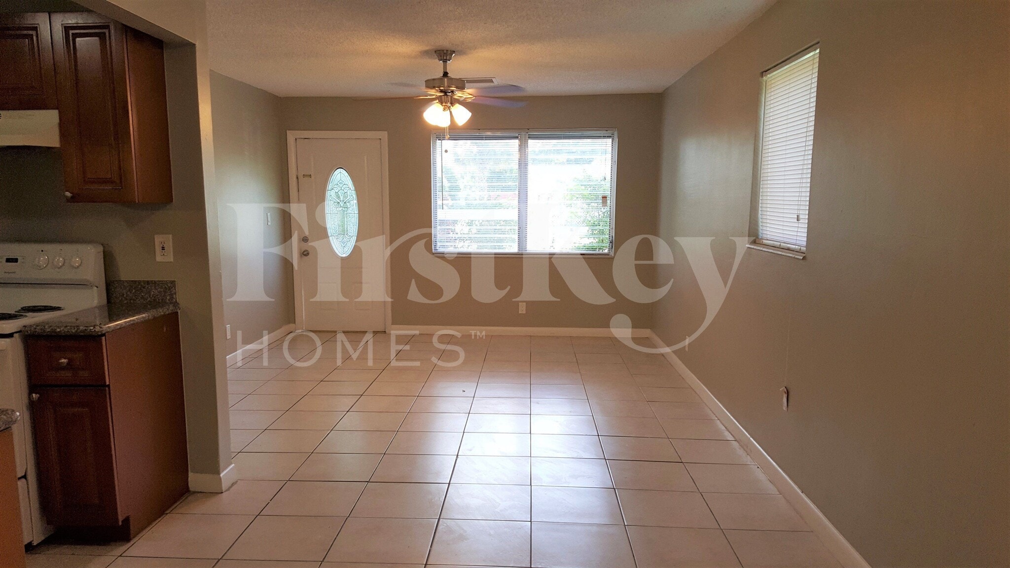 Building Photo - 5970 NW 42nd Terrace