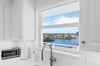 Building Photo - 3114 S Ocean Blvd