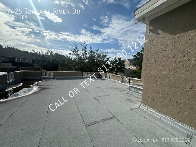 Building Photo - 7425 Terrace River Dr