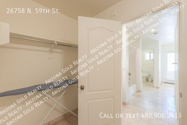 Building Photo - 26758 N 59th St
