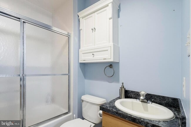 Building Photo - 32 Pebble Beach Ln