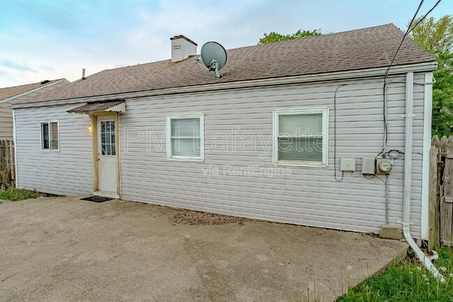 Building Photo - 409 S 15th St