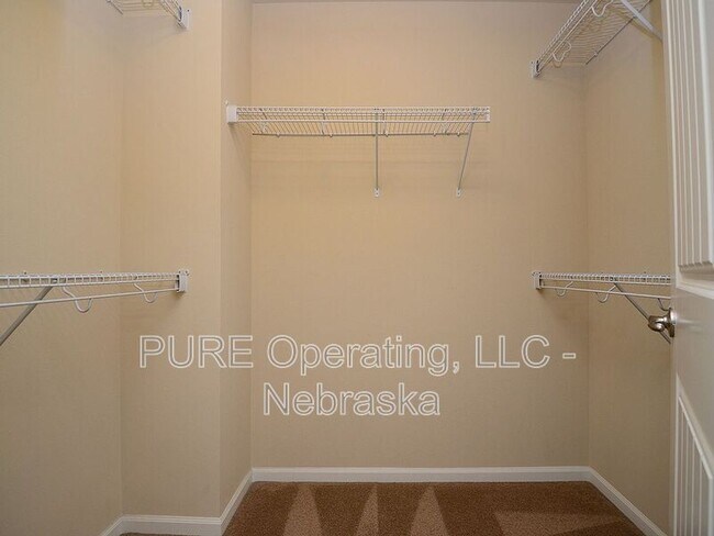 Building Photo - 7918 S 190th Ave