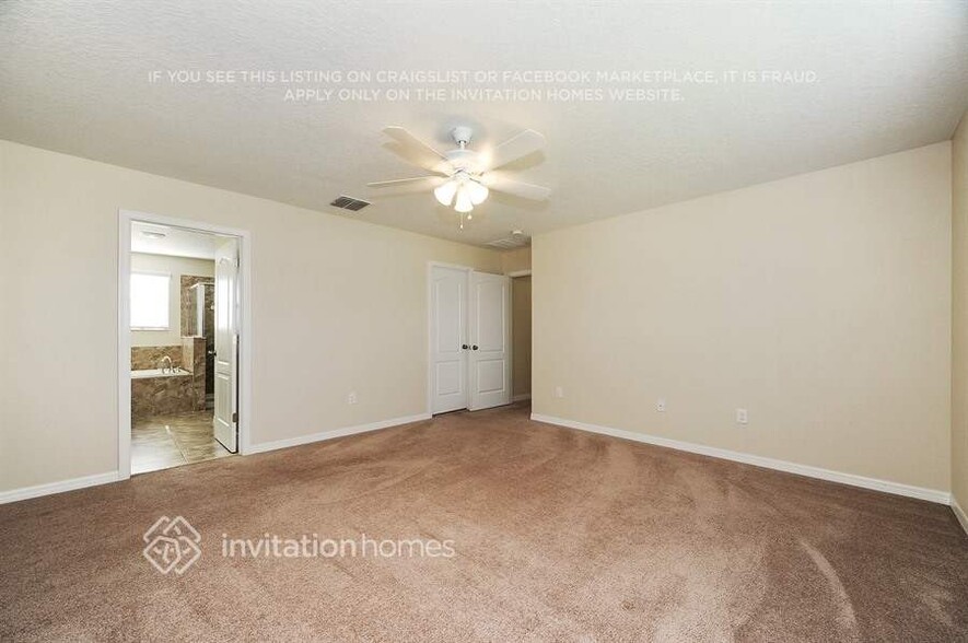 Building Photo - 10164 Celtic Ash Dr