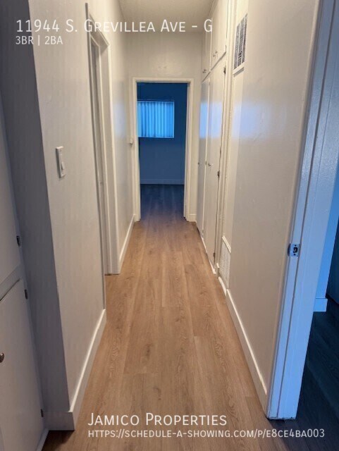 Building Photo - 11944 S Grevillea Ave