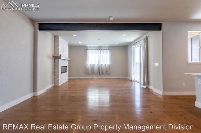Building Photo - 3 br, 3.5 bath House - 7674 Almond Wood Lp