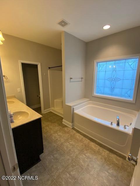 Building Photo - 105 Katrina St