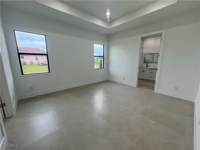 Building Photo - 1302 NW 13th Terrace