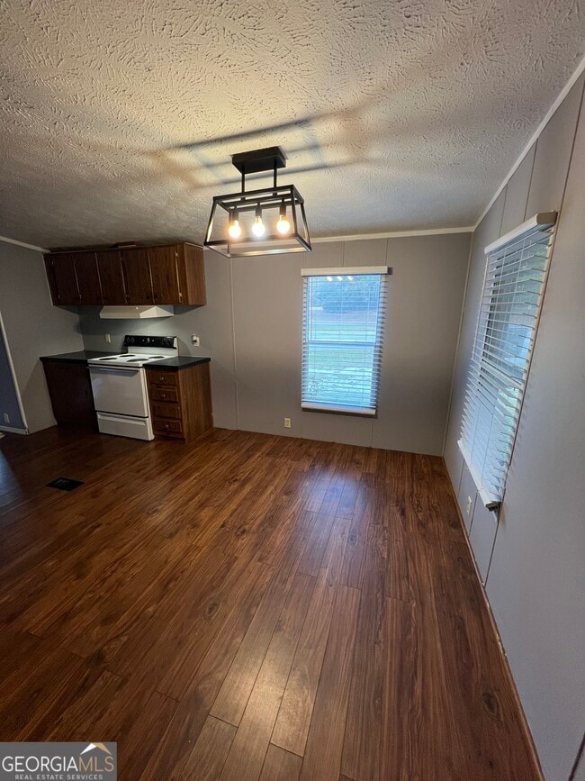 Building Photo - 481 Prather Bridge Rd