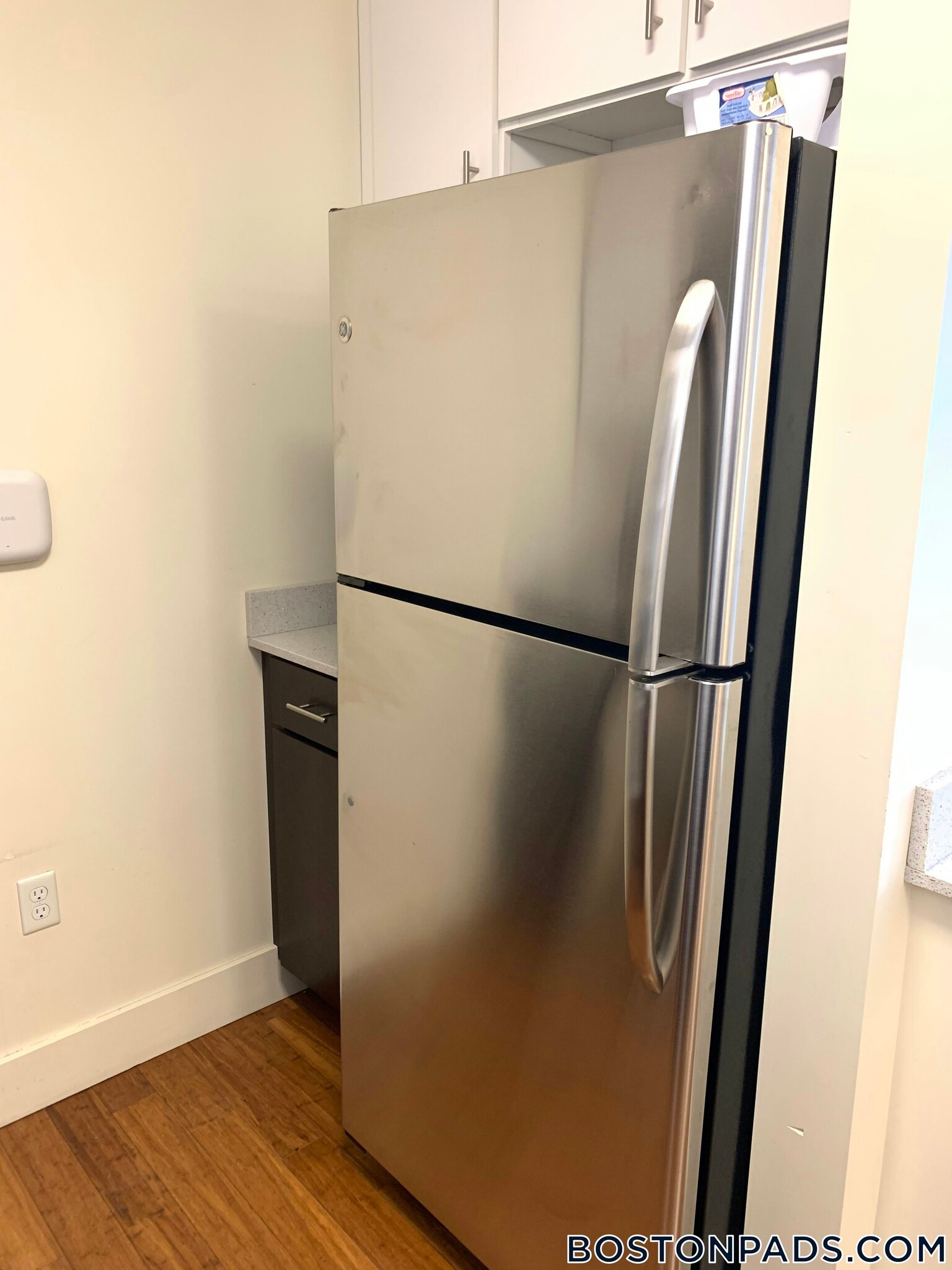 Building Photo - 8 Winter Pl