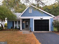 Building Photo - 877 Westminster Dr N