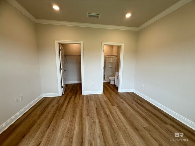 Building Photo - 16334 Tigris Dr