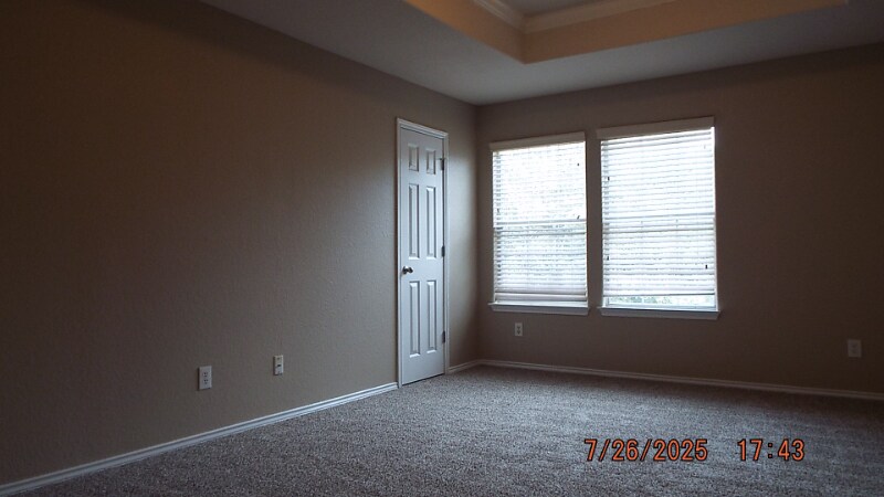 Building Photo - 6011 Bronco Way
