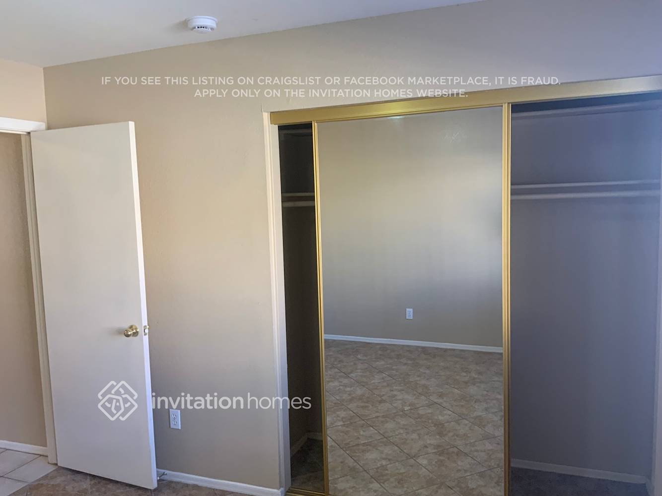 Building Photo - 9212 W Charleston Ave