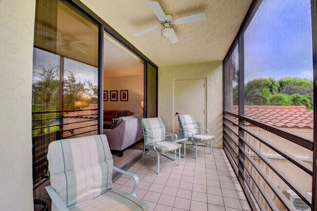 Building Photo - 7194 Promenade Dr