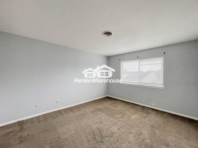 Building Photo - 5775 Albright Dr