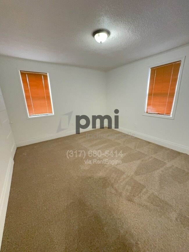 Building Photo - 955 S 22nd St