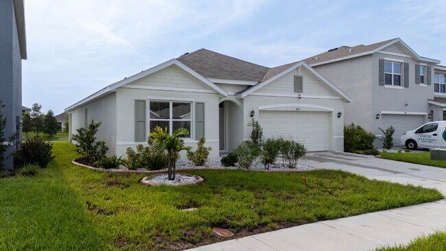 Building Photo - 4 Bedroom, 2 Bathroom home For Rent in Parrish