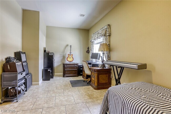 Building Photo - 7286 Mt Kearsarge St