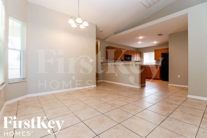 Building Photo - 1117 NW 14th Terrace