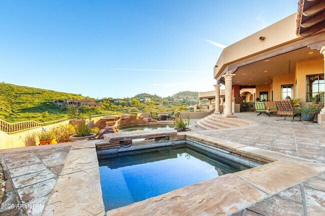 Building Photo - 1930 E Desert Willow Dr