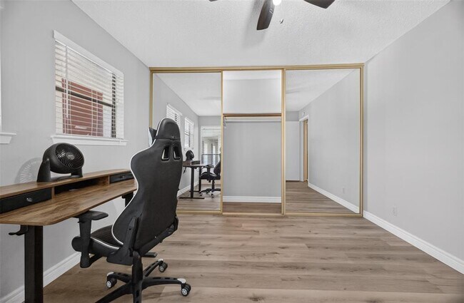Building Photo - 3115 Helms St