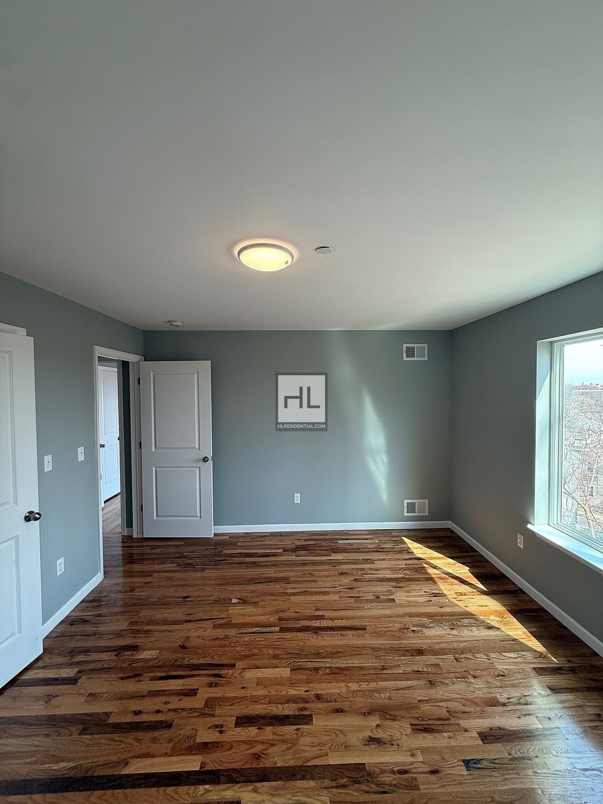 Building Photo - CUNARD AVENUE