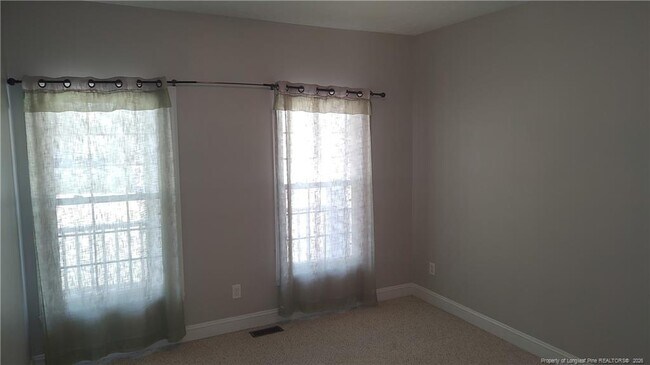 Building Photo - 504 Brunswick Rd