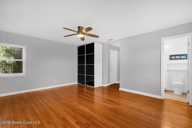 Building Photo - 118 S Indian Cir